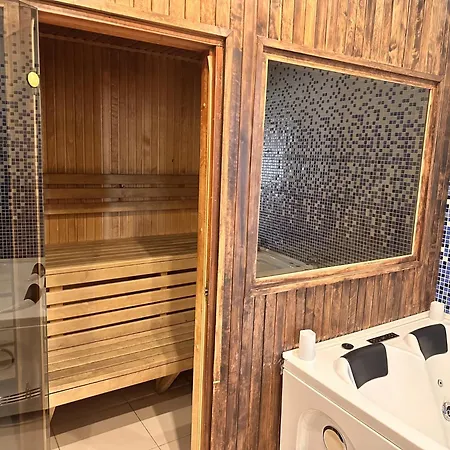 Relax Penthouse And *